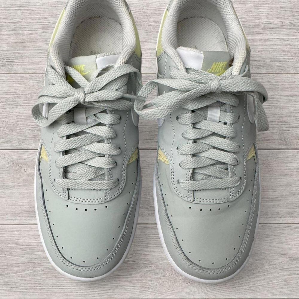 Nike Gamma Force Women’s Size 8 Sage Green White Volt Casual Platform Sneakers - Picture 4 of 8